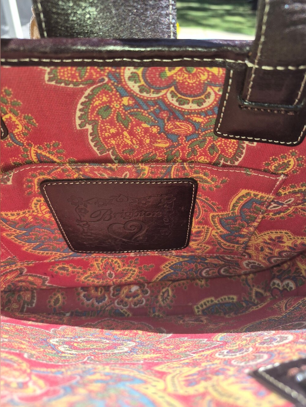 Brighton Woven Straw Shoulder bag featuring brown croc-embossed leather trim - Picture 10 of 11